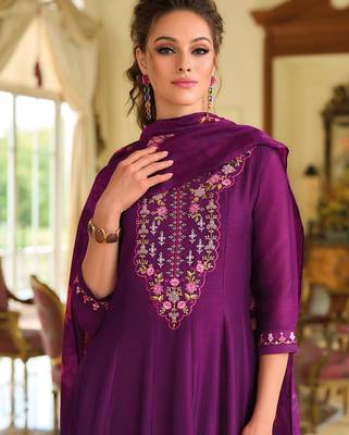 Floral embroidered silk round neck kurta trouser & dupatta set 3