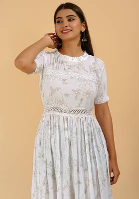 White casual & party wear handprinted designer dress for womens & girls 5