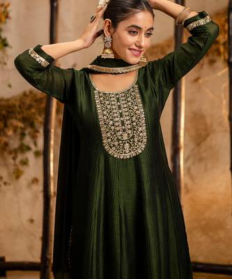 Floral embroidered silk round neck kurta trouser & dupatta set 4