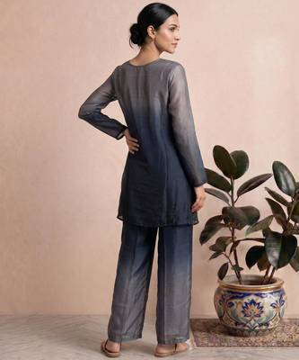 Blue fendi silk tie and dye short kurta with pant 2