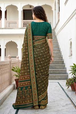 green woven cotton saree with blouse 4