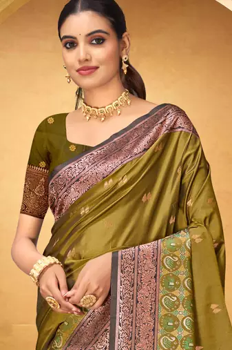 green woven silk blend saree with blouse