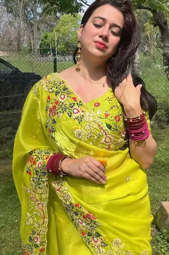 Women Lime Yellow Floral Embroidered Designer Saree