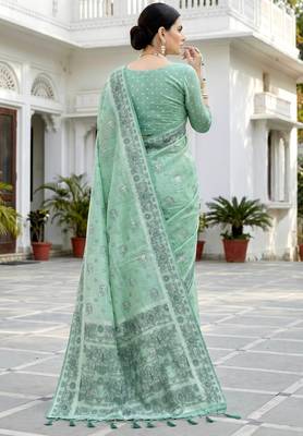 green woven cotton saree with blouse 4
