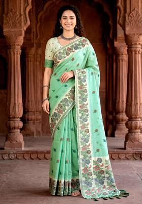 green woven cotton saree with blouse 1
