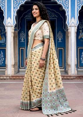 beige woven cotton saree with blouse 3