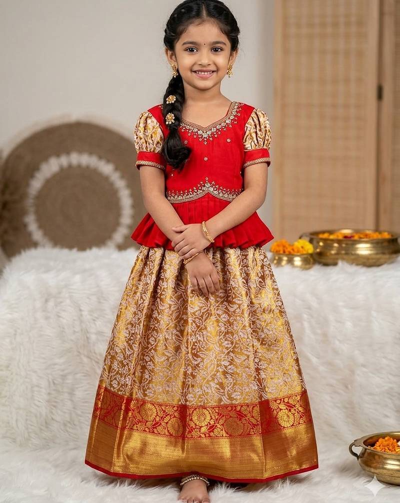 New trendy lehenga choli set for girls