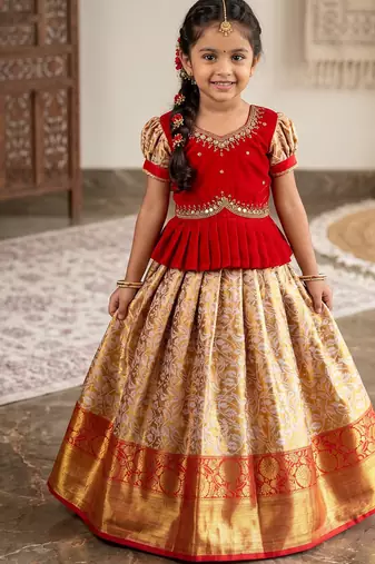 New trendy lehenga choli set for girls