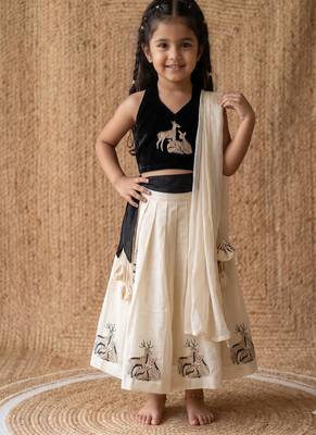  latest kids off-white silk lehenga with black velvet choli & deer embroidery motif 3