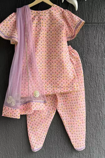 Pastel peach printed cotton silk kurti set