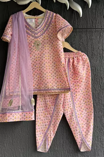 Pastel peach printed cotton silk kurti set