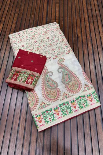 white-maroon siroski diamonds twins figure with rich pallu pasmina silk saree