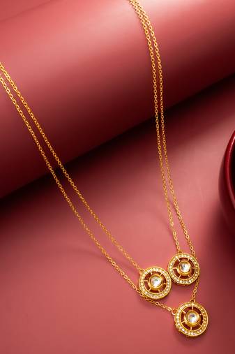 gold plated triple layer kundan necklace