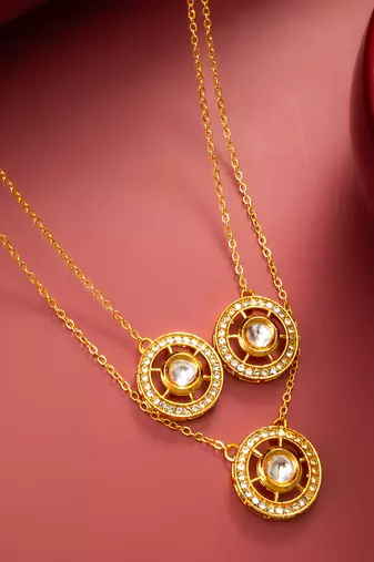 gold plated triple layer kundan necklace