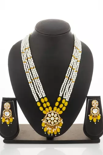 yellow beaded kundan necklace set