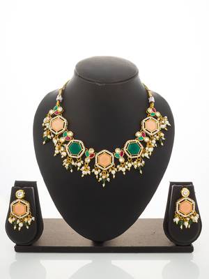 gold plated kundan choker set 1