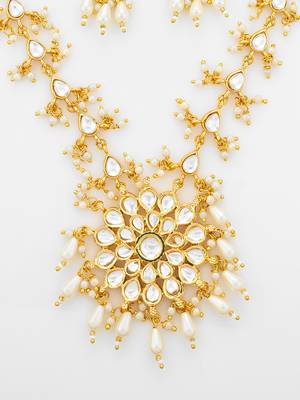 gold plated kundan long necklace set 4