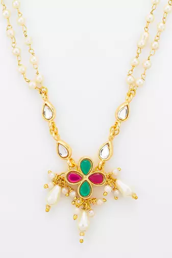 double strand pearl necklace