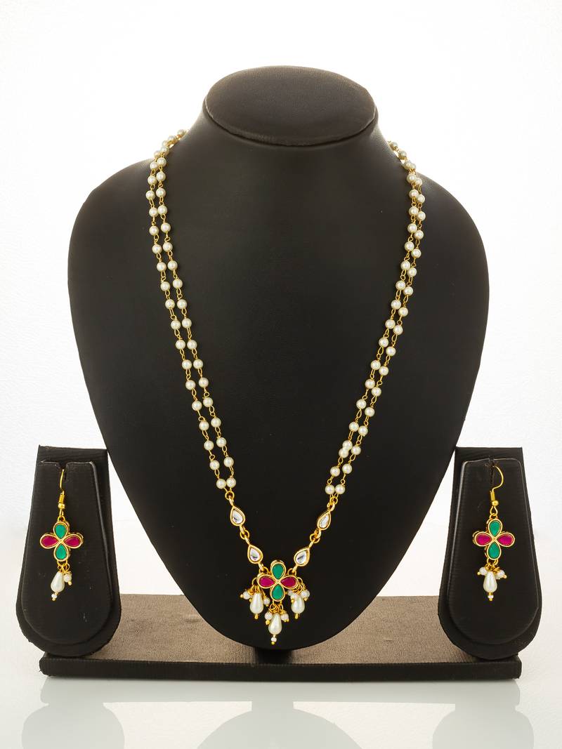 double strand pearl necklace