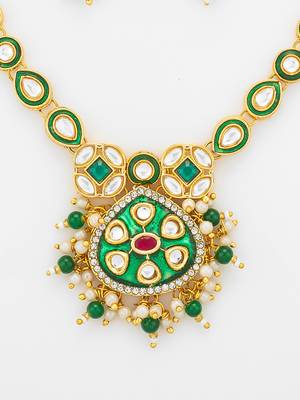 green meenakari kundan necklace set 5