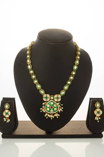 green meenakari kundan necklace set