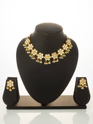 traditional kundan choker set 1
