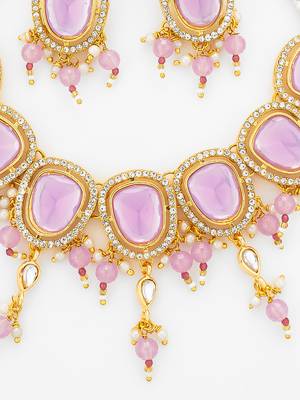 gold plated lavender kundan choker 5