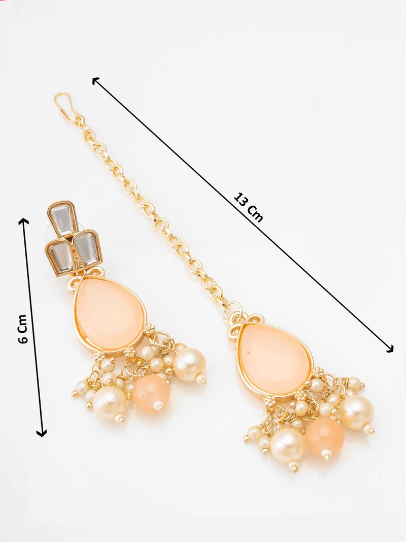 party wear peach kundan choker necklace set with pearls and maang tikka