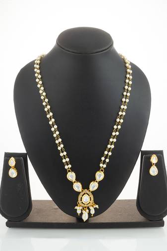 gold plated pearl kundan long set
