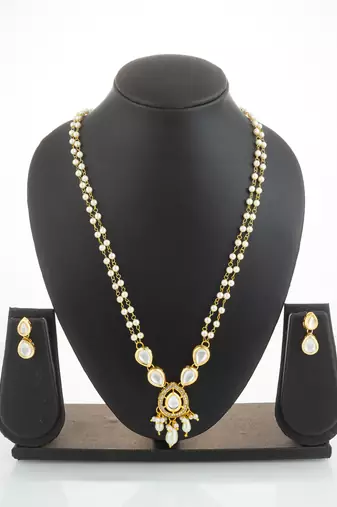 gold plated pearl kundan long set