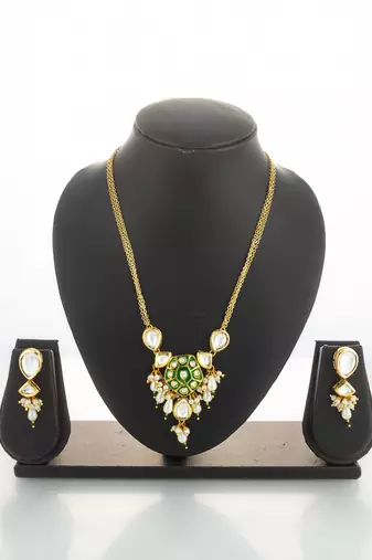 green enamel kundan necklace set