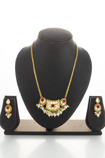 ruby red crescent necklace set