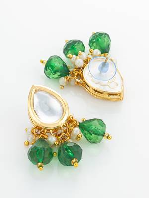 gold plated green kundan necklace set 4