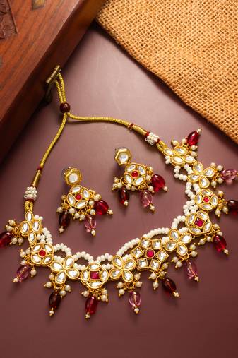 gold plated floral kundan necklace set