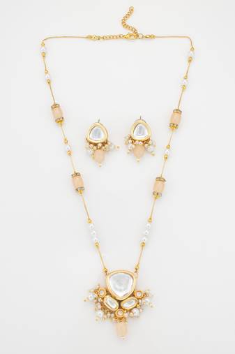 peach kundan necklace set