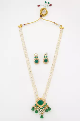 green white traditional necklace set
