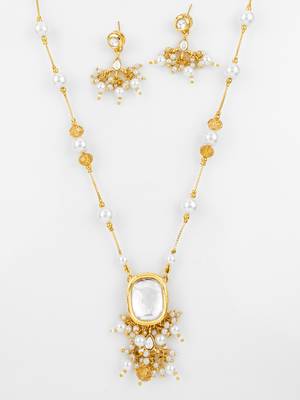 gold plated pearl kundan set 4