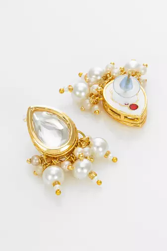 gold plated white kundan bridal set