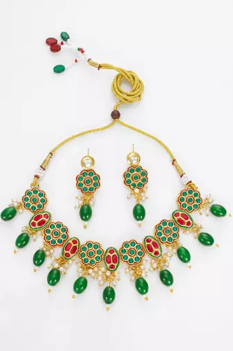 gold plated red white kundan set