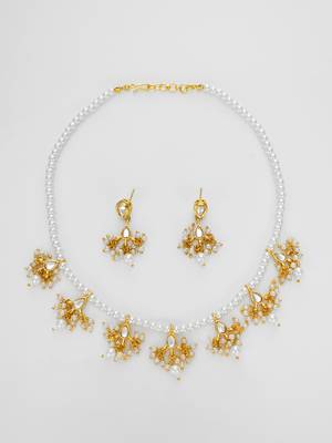 gold plated kundan choker set 2