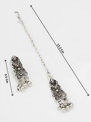 oxidized silver choker necklace set with ghungroo drop earrings and maang tikka for navratri 4
