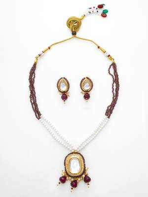 gold plated maroon beaded necklace set 2