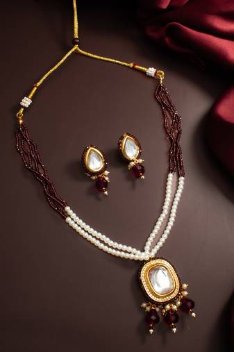 gold plated maroon beaded necklace set
