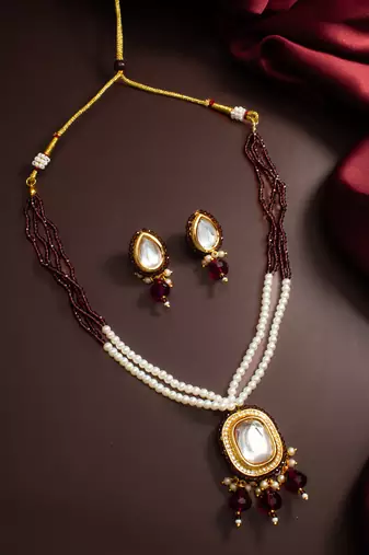 gold plated maroon beaded necklace set
