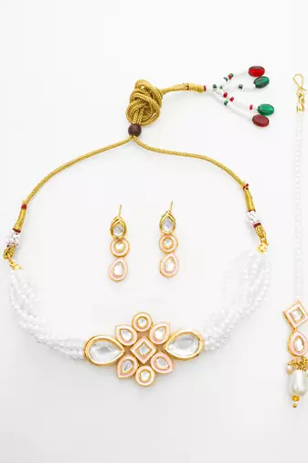 white kundan bridal set