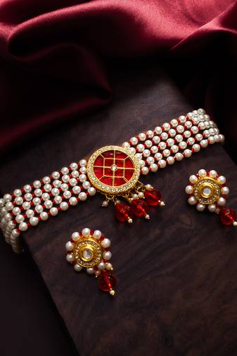 red beaded kundan choker set