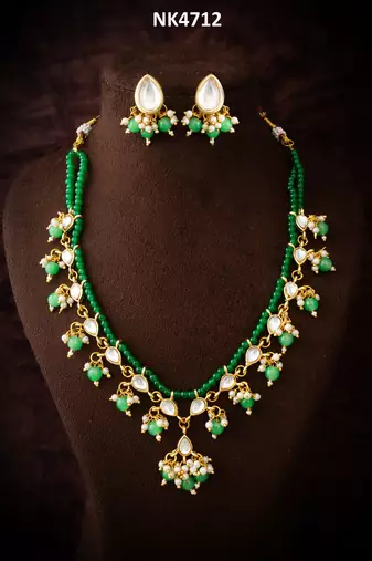 gold plated green beads necklace set