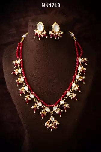 red beaded kundan necklace set