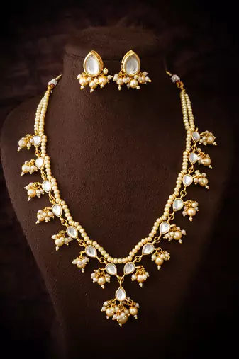 gold plated white bridal necklace set