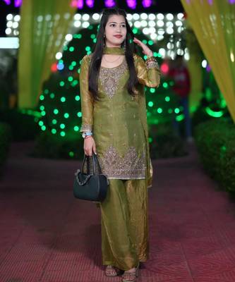 Olive silk blend embroidered palazzo set 3